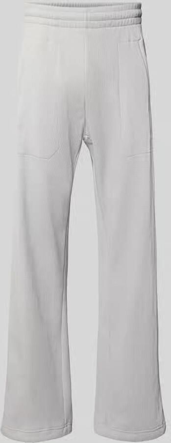 Adidas Originals Straight fit sweatpants met structuurmotief model 'Essentials'