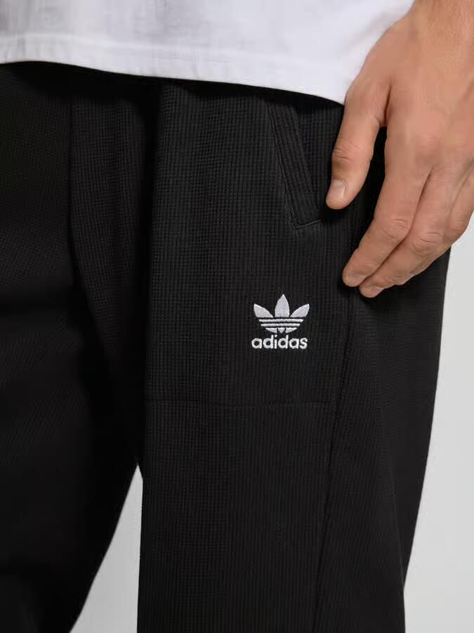 Adidas Originals Straight fit sweatpants met elastische band model 'Essentials' - Foto 3