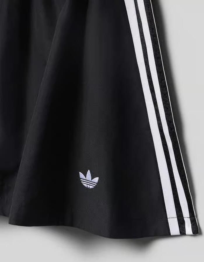 Adidas Originals Uitlopende Sport fashion-Rok met contraststrepen