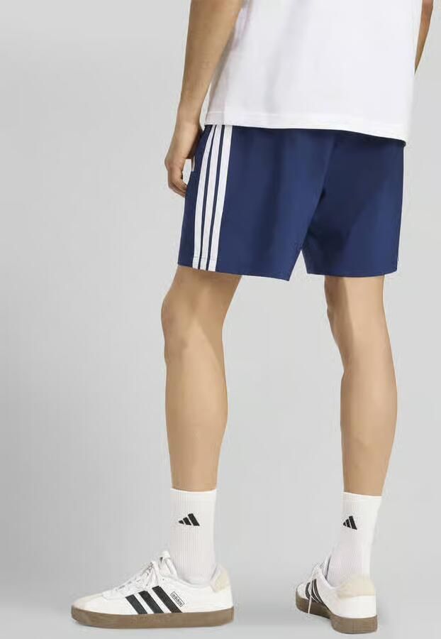 Adidas Sportswear Regular fit sweatshorts met logoprint - Foto 2