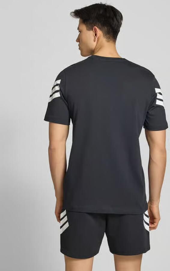 Adidas Sportswear regular fit T-shirt van puur katoen