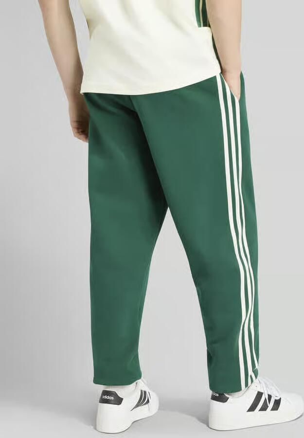 Adidas Sportswear relaxed fit sweatbroek met contraststrepen