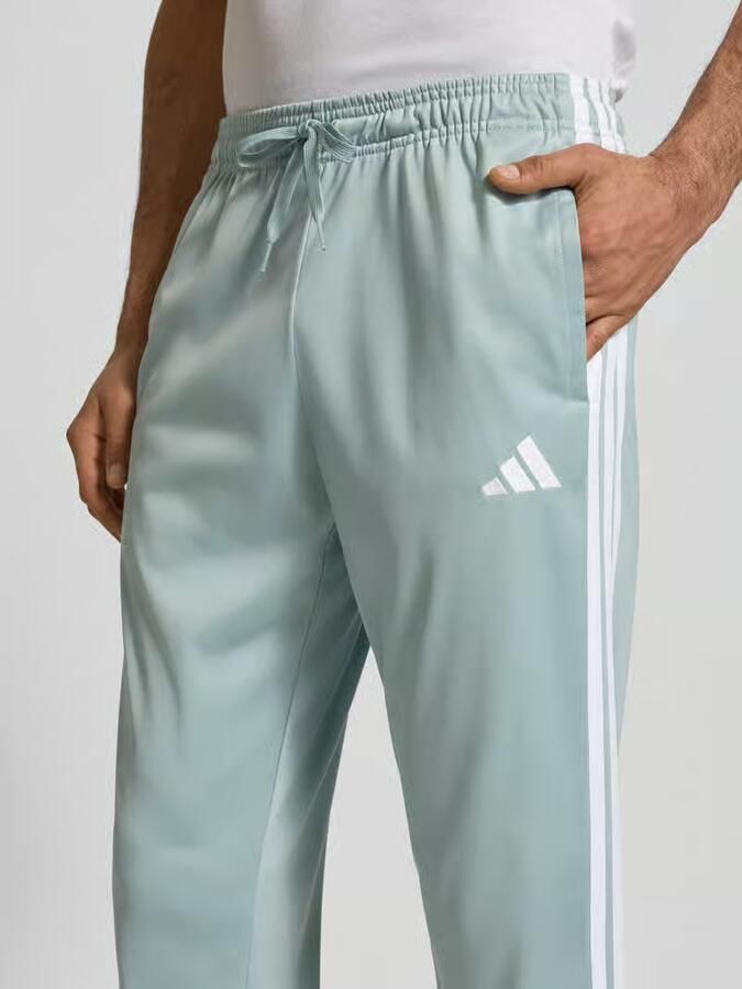 Adidas Sportswear Slim fit sweatpants met logostitching