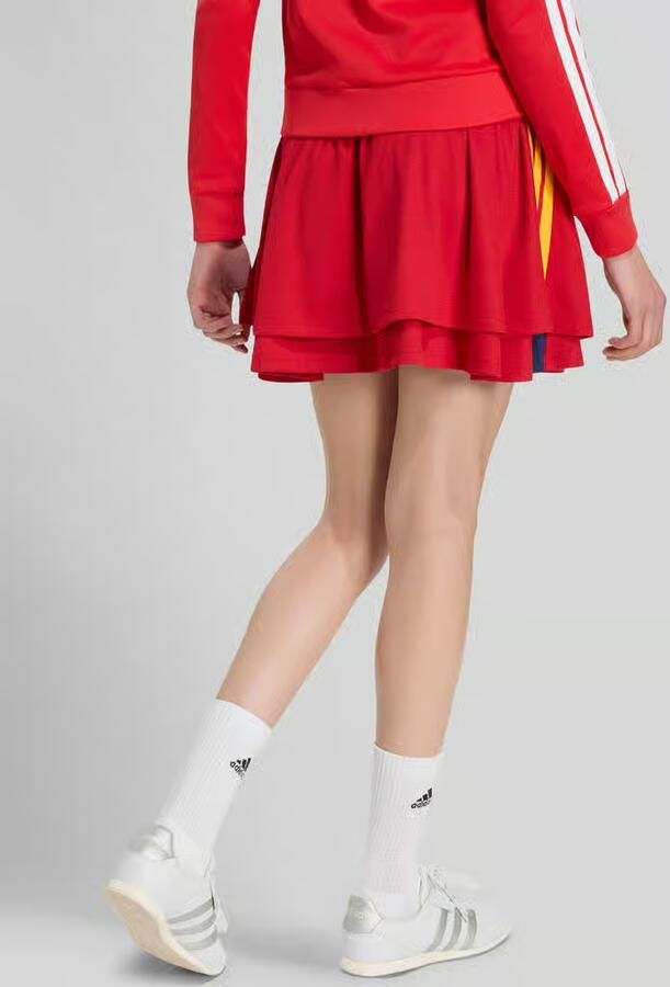Adidas Sportswear Spanje rok 2026 - Foto 3