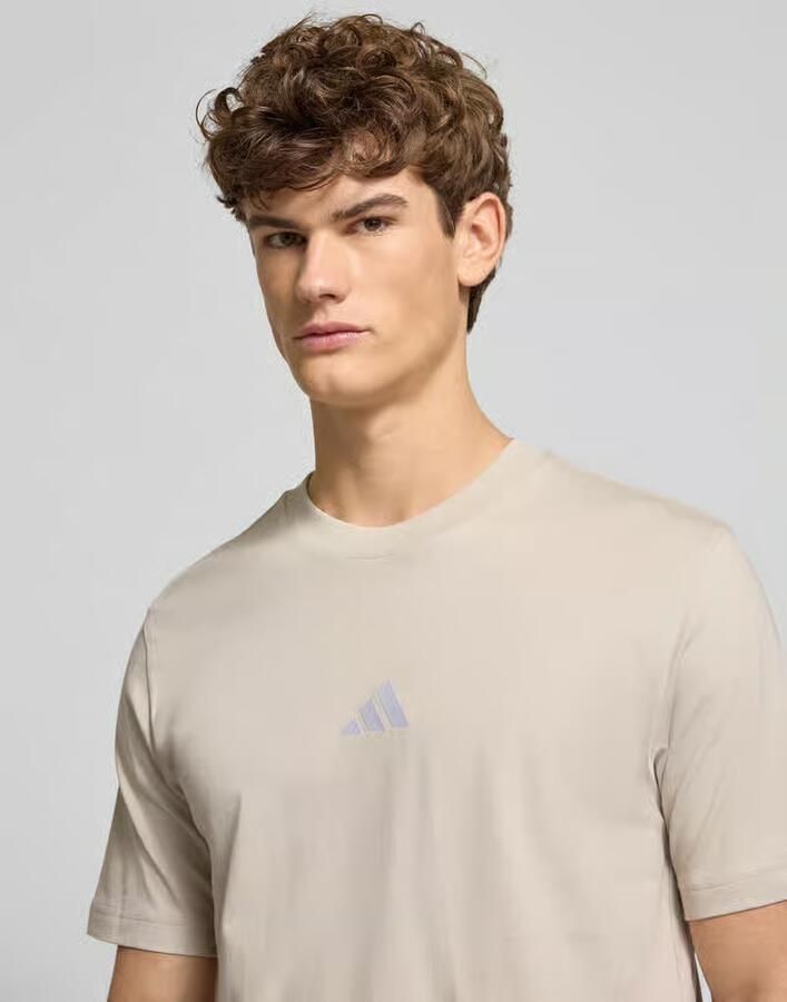 Adidas Sportswear T-shirt met labelstitching en ronde hals - Foto 3