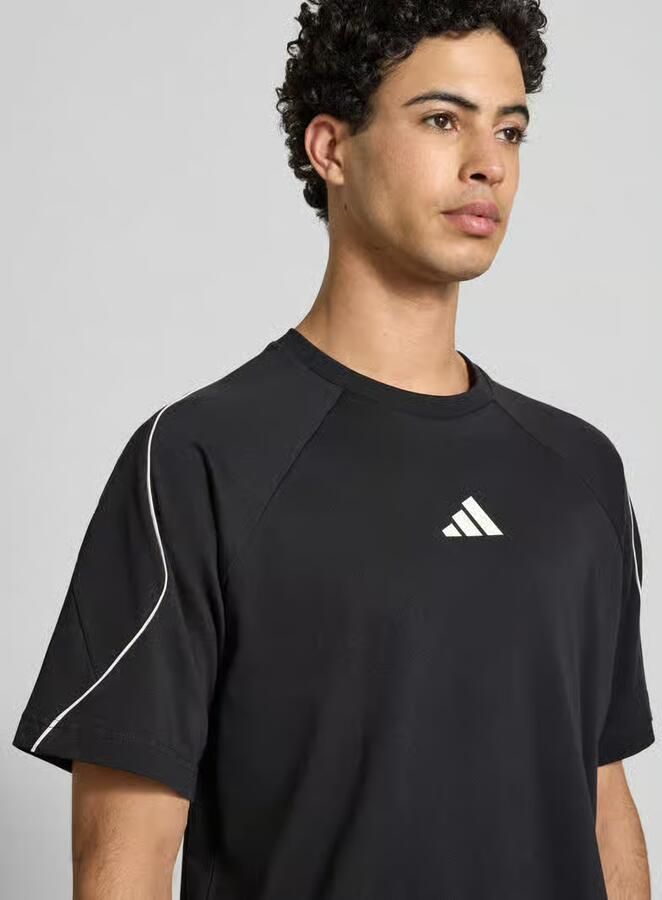 Adidas Sportswear T-shirt met labelprint - Foto 3