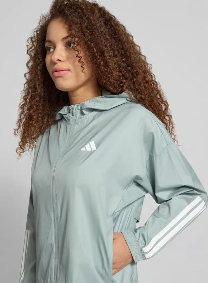 Adidas Sportswear Windbreaker met capuchon en logo - Foto 2