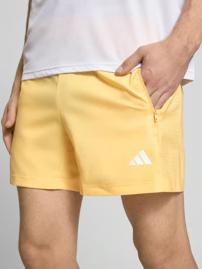 Adidas Training Regular fit sport-short met labelprint - Foto 7