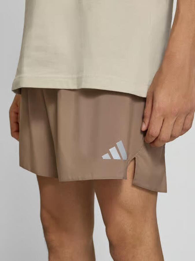 Adidas Training Regular fit sportshorts met logoprint model 'Run Ess Shor M' - Foto 2