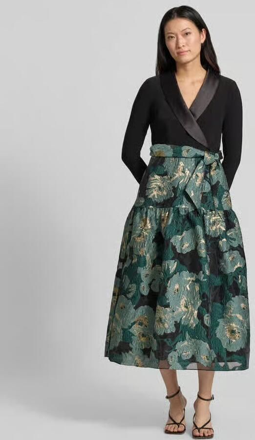 Adrianna Papell Avondjurk in all-over look met strikceintuur - Foto 2