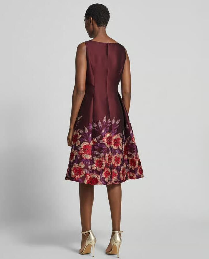 Adrianna Papell Knielange cocktailjurk met V-hals