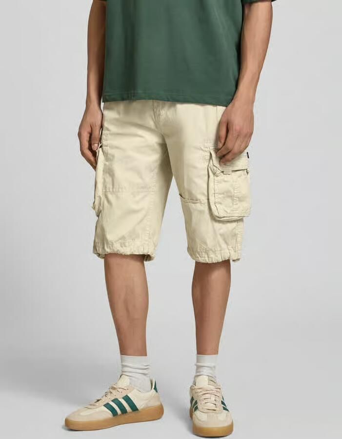 Alpha industries Bermuda's met klepzakken en logostitching - Foto 2