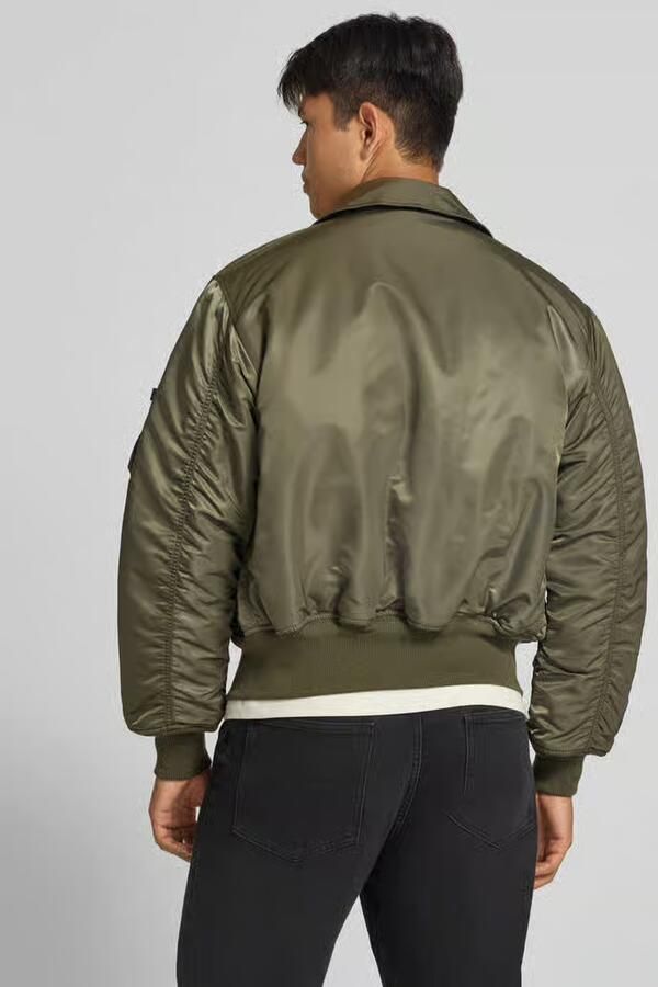 Alpha industries Bomberjack met zijwaartse klepzakken en labelpatch - Foto 2