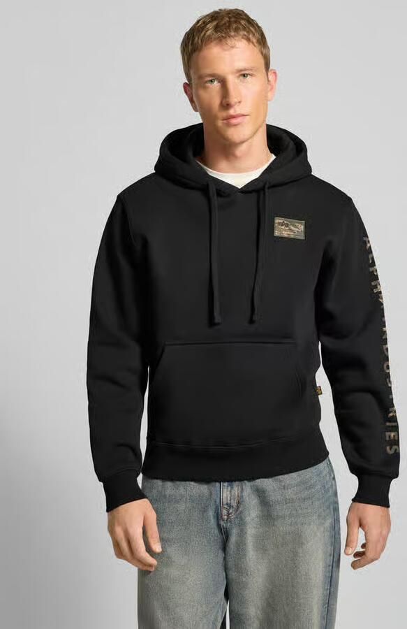 Alpha industries Hoodie met labelstitching model 'Camo Sleeve' - Foto 2