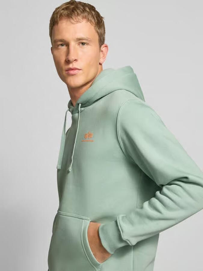 Alpha industries Hoodie met logo en kangoeroezak - Foto 2
