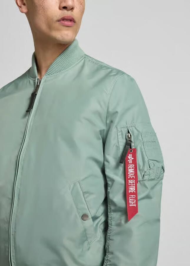 Alpha industries regular fit jack met opstaande kraag