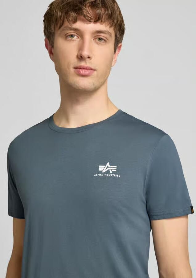 Alpha industries t-shirt met label-details model 'BASIC'