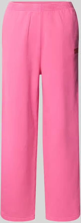 American vintage Sweatpants met Labelprint Model 'PLIZZY'