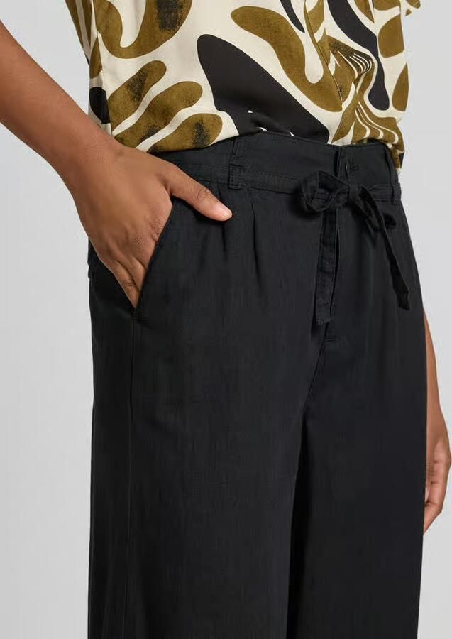 ANGELS wide fit stoffen broek met persplooien model 'Livia'