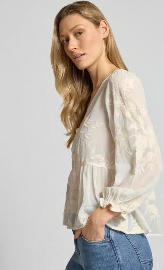 Apricot Blouseshirt met V-hals