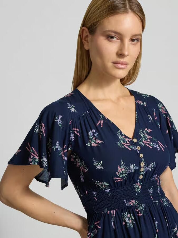 Apricot Knielange jurk van viscose met knoopsluiting