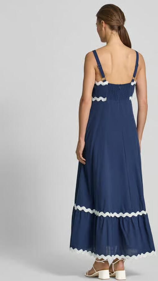 Apricot midi-jurk met vierkante hals en golvende zoom - Foto 3