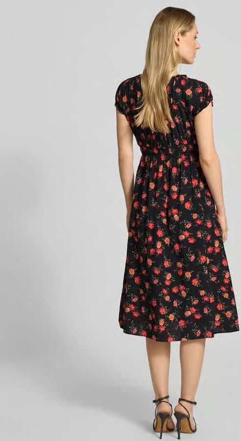 Apricot midi-jurk van viscose met vierkante hals