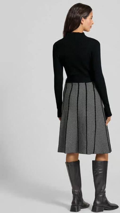 Apricot Knielange jurk in 2-in-1-look