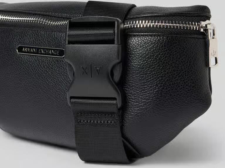 Armani Exchange Stijlvolle Heuptas met Verstelbare Band Black Heren - Foto 4