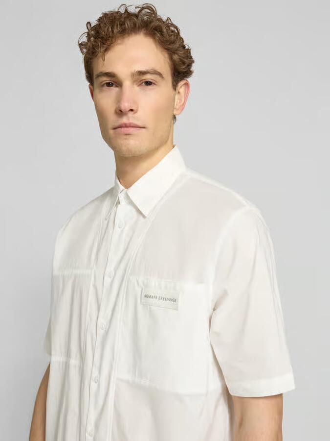 Armani Exchange boxy fit vrijetijdsoverhemd met labelpatch