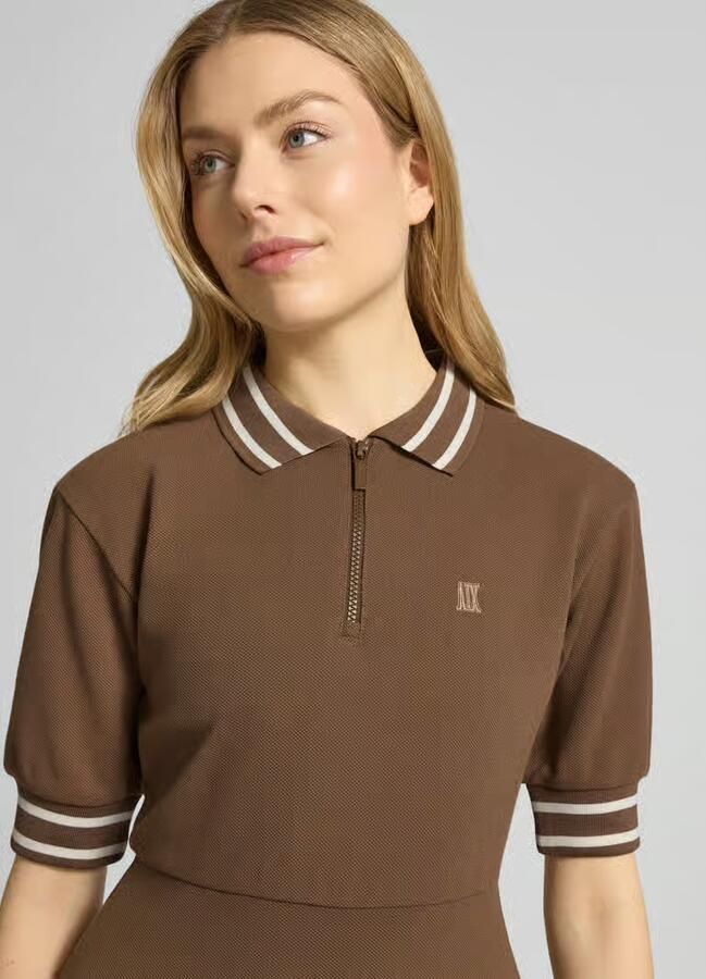 Armani Exchange mini-jurk met polokraag en gestikt logo