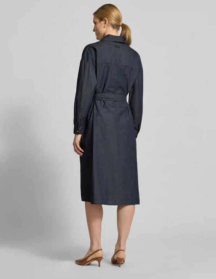Armani Exchange Overhemdjurk in denimlook met strikriem - Foto 3