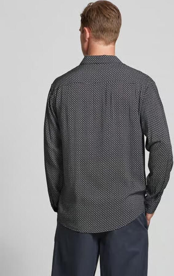 Armani Exchange Regular fit vrijetijdsoverhemd van viscose met knoopsluiting