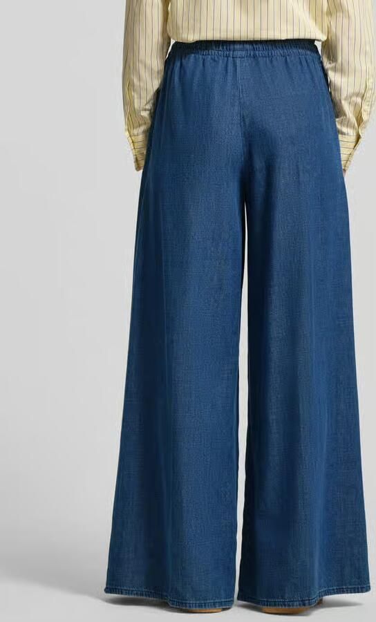 ARMEDANGELS loose fit broek van mix van biologisch katoen en lyocell model 'KELAANI'