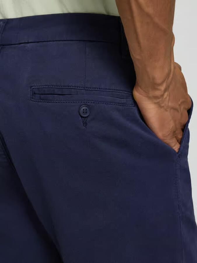 ARMEDANGELS regular fit korte chino van katoenmix model 'CHINO'