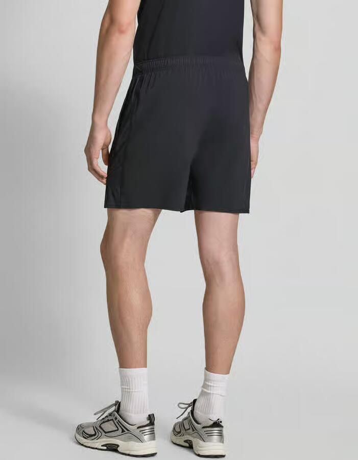 ASICS Regular Fit korte broek met geïntegreerde slip model 'Core' - Foto 2