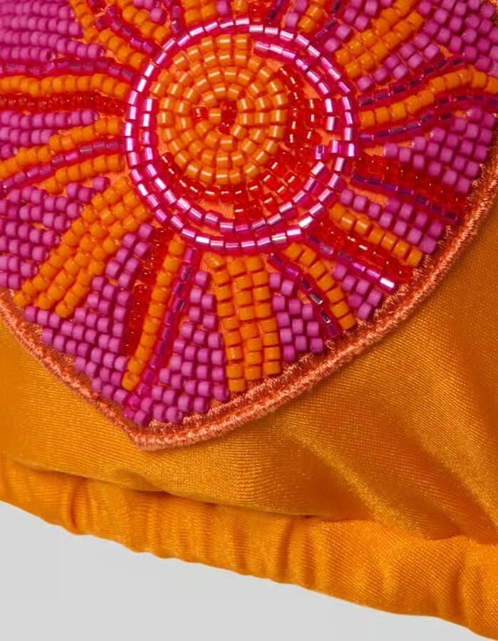 Banana moon Bikini met siersteentjes model 'KOYOVEYA'