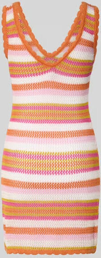 Banana moon mini-jurk met V-hals model 'SILOAM WILDERNESS' - Foto 2