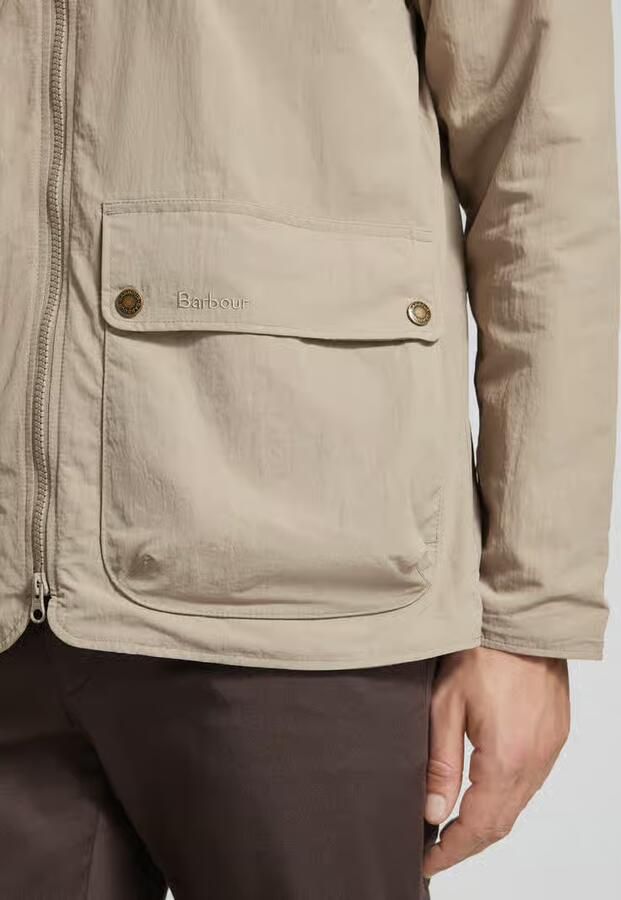 Barbour Jack met opgestikte klepzakken model 'BEAUMONT'