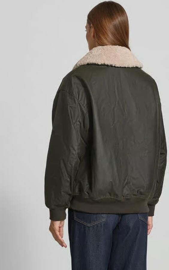Barbour Regular fit bomberjack van puur gewaxt katoen model 'MAXINE'
