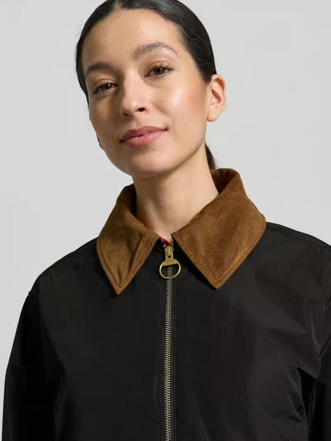 Barbour regular fit functionele jas van waterdicht materiaal model 'WEAVER'