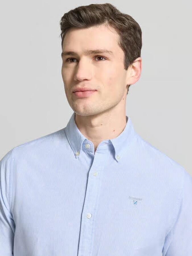 Barbour tailored fit vrijetijdsoverhemd van puur katoen model 'STRIPED OXFORD'