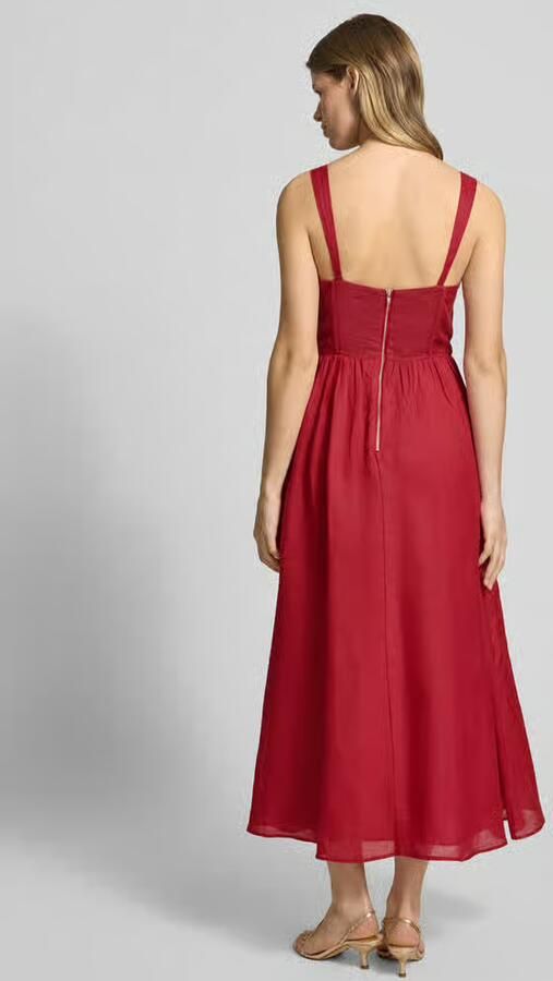 Bardot Cocktailjurk met loopsplit model 'ESRA'