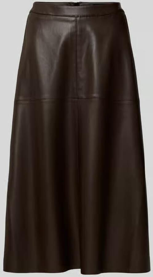 Betty Barclay Midirok in leerlook model 'August'