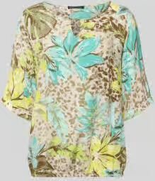 Betty Barclay relaxed fit blouseshirt van viscose met druppelvormige hals