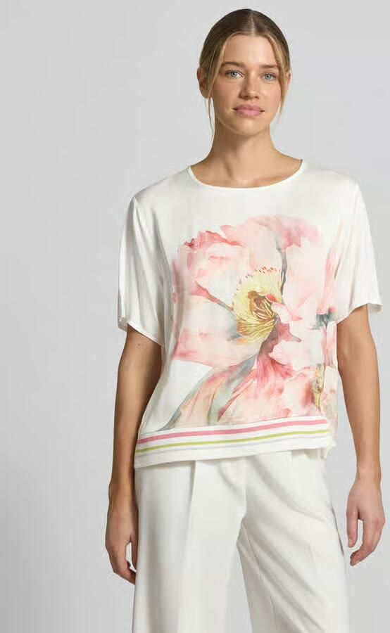 Betty Barclay relaxed fit T-shirt van pure viscose met bloemige print - Foto 4