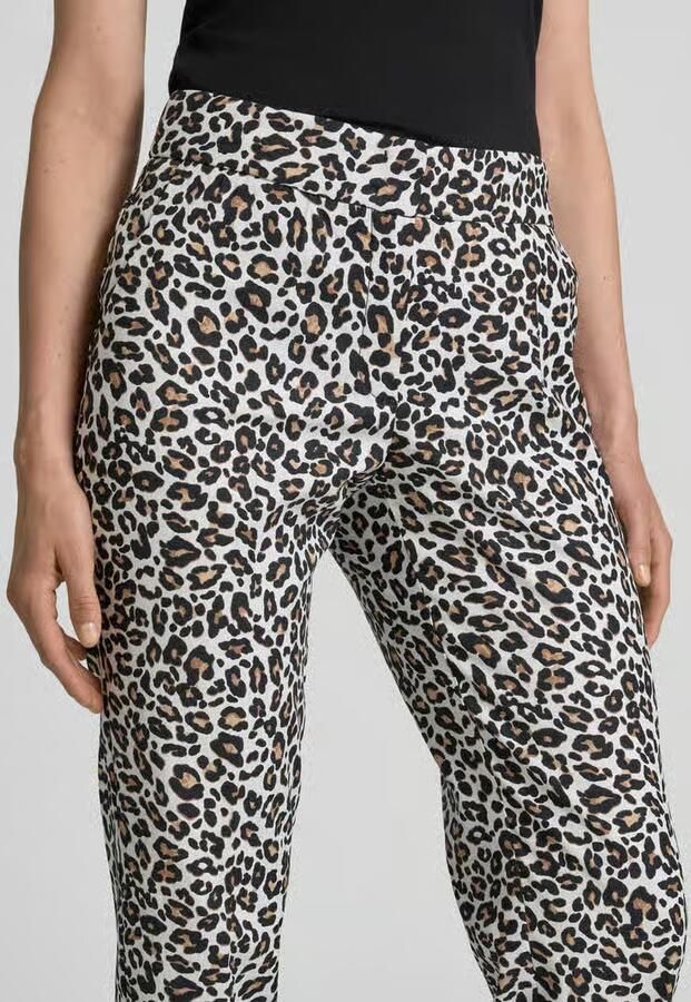 Betty Barclay Slim fit pantalon met persplooien