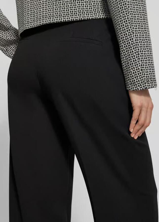 Betty Barclay Stoffen broek met wijde pijpen en persplooien - Foto 2