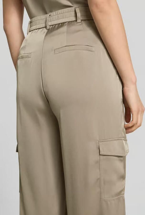 Betty Barclay Wide leg cargobroek met riemlussen