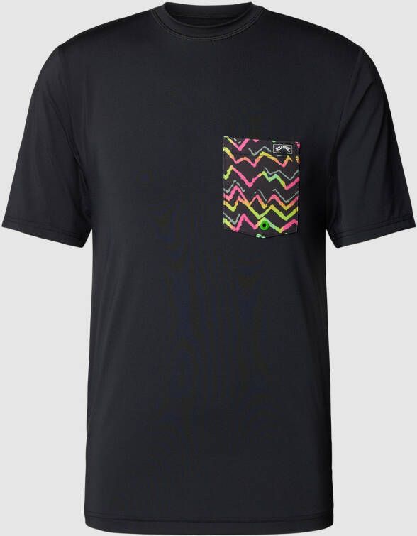 Billabong Loose fit T-shirt met borstzak model 'TEAM POCKET'